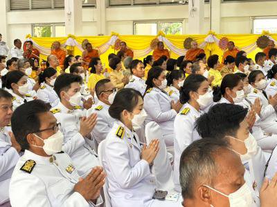 ร่วมกิจกรรมเฉลิมพระเกียรติพระบาทสมเด็จพระเจ้าอยู่หัวฯ