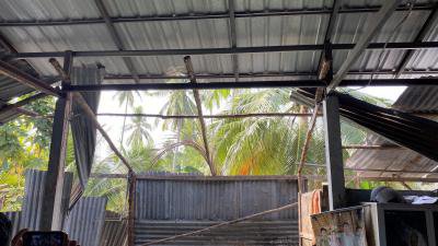 ลงพื้นที่สำรวจบ้านพัง จากเหตุวาตภัยฯ