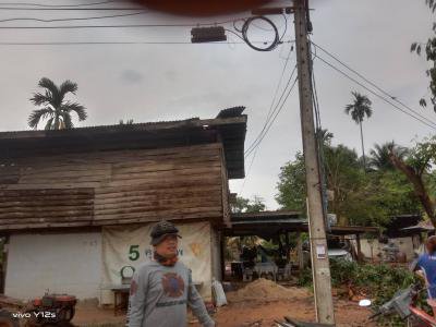 ลงพื้นที่สำรวจบ้านพัง จากเหตุวาตภัยฯ