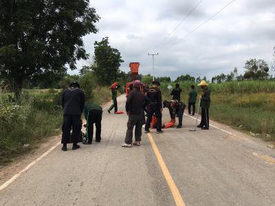 ซ่อมแซมถนนในตำบลภูหลวงฯ