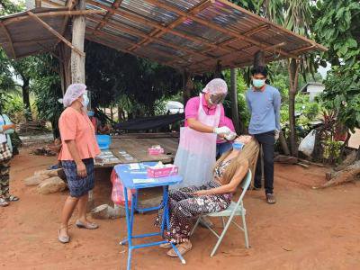 ตรวจโควิด-19  กลุ่มเสี่ยงบ้านหนองนกเขียน