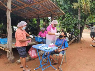 ตรวจโควิด-19  กลุ่มเสี่ยงบ้านหนองนกเขียน