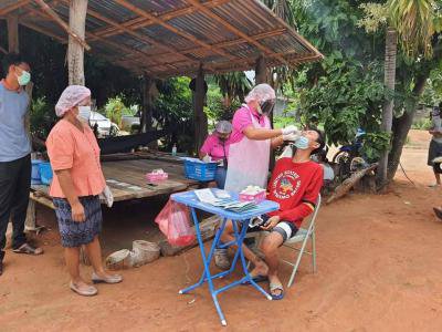ตรวจโควิด-19  กลุ่มเสี่ยงบ้านหนองนกเขียน