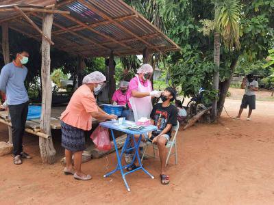 ตรวจโควิด-19  กลุ่มเสี่ยงบ้านหนองนกเขียน