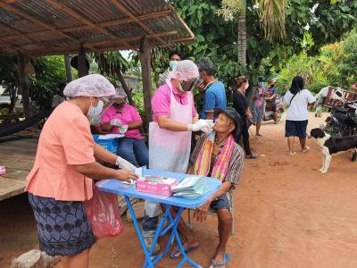 ตรวจโควิด-19  กลุ่มเสี่ยงบ้านหนองนกเขียน