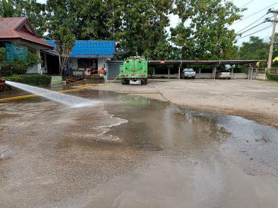ทำความสะอาดพื้นที่ อบต.ภูหลวง เพื่อเตรียมรับสมัครเลือกตั้งฯ