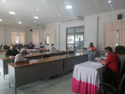 รับฟังการประชุมระบบ Zoom  การเลือกตั้งท้องถิ่นฯ