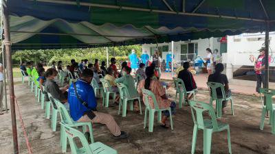 อบต.ภูหลวงร่วมสนับสนุนตรวจคัดกรองกลุ่มเสี่ยงฯ