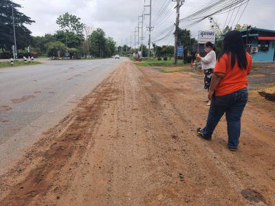 ตรวจสอบถนนกรณีชาวบ้านร้องเรียนฯ