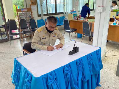 ลงนามถวายพระพรชัยมงคลฯ
