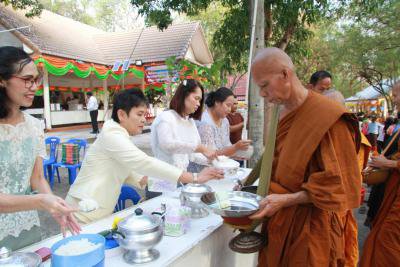 เปิดงานปริวาสกรรม วัดปอแดง ประจำปี 2563