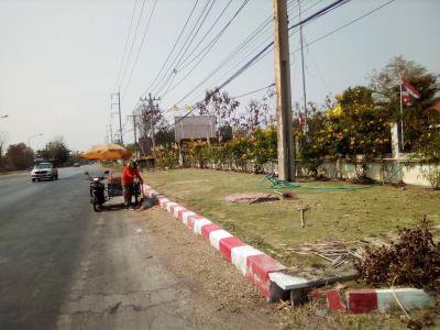 ปรับปรุงภูมิทัศน์หน้าที่ทำการ อบต.ภูหลวงฯ