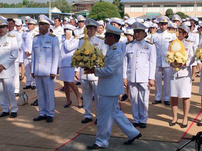 ร่วมพิธีเนื่องในวินคล้ายวันพระราชสมภพของพระบาทสมเด็จพระบรมชนกาธิเบศวร มหาภูมิพลอดุลยเดชมหาราชฯ