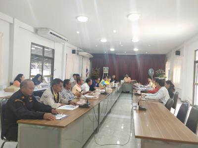 ประชุมเตรียมความพร้อมการจัดพิธีรับพระราชทานพระบรมฉายาลักษณ์ฯ