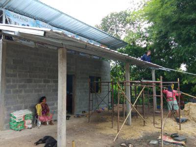 ตรวจความคืบหน้าสร้างบ้านคนพิการ ม.2