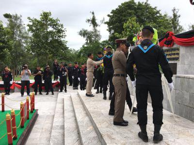ร่วมพิธีวางพวงมาลา ค่ายทหารพรานปักธงชัย