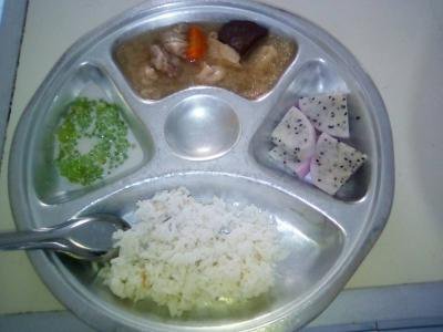ตรวจเยี่ยมอาหารกลางวัน ศพด.สังกัด อบต.ภูหลวง