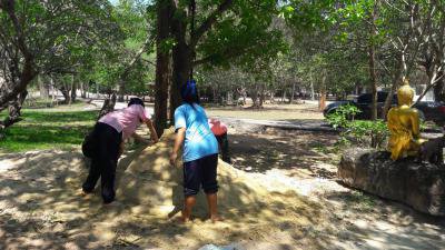 จัดเตรียมงานประเพณีสงกรานต์ ประจำปี 2561