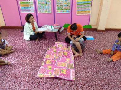 ตรวจสุขภาพช่องปากเด็กเล็กฯ