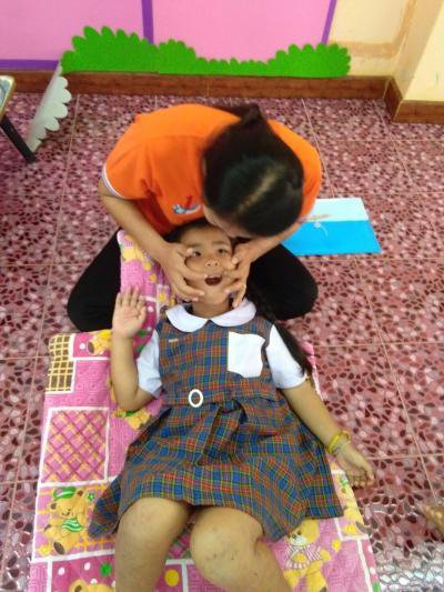 ตรวจสุขภาพช่องปากเด็กเล็กฯ