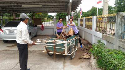 อบต.ภูหลวง ร่วมใจทำความสะอาด สานต่อความดีของพ่อ (Big Cleaning Day)