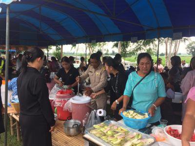 ร่วมทำบุญโรงทานกับโรงเรียนบ้านหนองกก