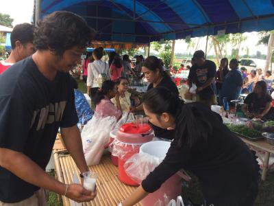 ร่วมทำบุญโรงทานกับโรงเรียนบ้านหนองกก