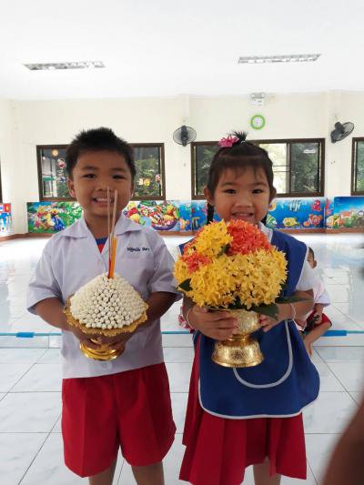 กิจกรรมไหว้ครูของศูนย์พัฒนาเด็กเล็กฯ