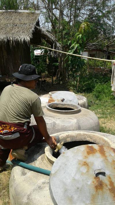 งานป้องกันฯ ส่งน้ำให้แก่ชาวบ้านที่เดือดร้อน