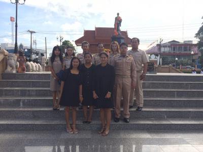 ร่วมกิจกรรม "ชาวปักธงชัย ร้อยดวงใจ ถวายความอาลัยในหลวง"