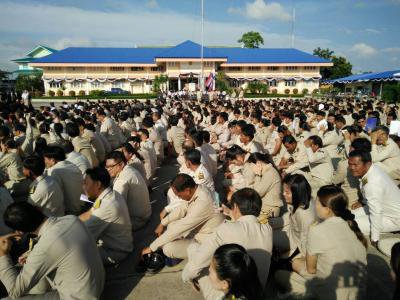 ร่วมกิจกรรม "ชาวปักธงชัย ร้อยดวงใจ ถวายความอาลัยในหลวง"
