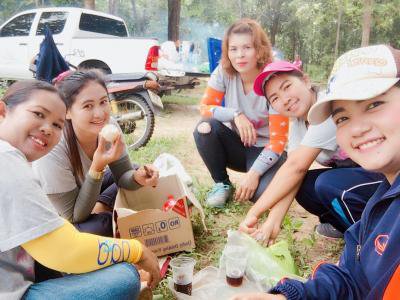 อบต.ภูหลวงซ่อมแซมปลูกป่าทดแทน บ้านหนองกก