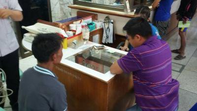 งานป้องกันฯ ร่วมกับฝ่ายปกครองอำเภอ ตรวจสารเสพติด