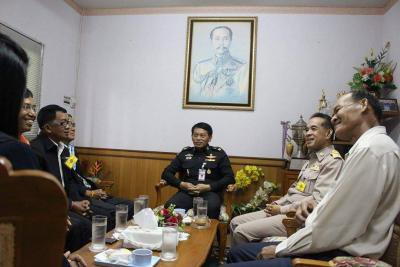 ปล่อยขบวนรถโครงการจัดหาน้ำอุปโภคบริโภคเพื่อช่วยเหลือประชาชนฯ