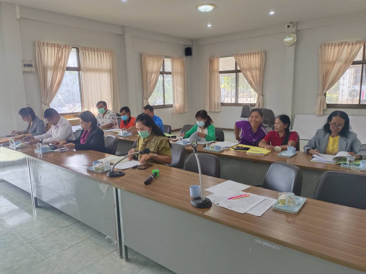 ประชุมคณะกรรมการกองทุนหลักประกันสุขภาพองค์การบริหารส่วนตำบลภูหลวง