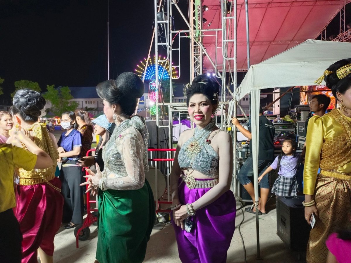 กิจกรรมการประกวด "สาวงามเมืองย่า" ในงานฉลองวันแห่งชัยชนะท้าวสุรนารี และพิธีบวงสรวงสักการะอนุสาวรีย์ท้าวสุรนารี อำเภอปักธงชัย ประจำปี 2567