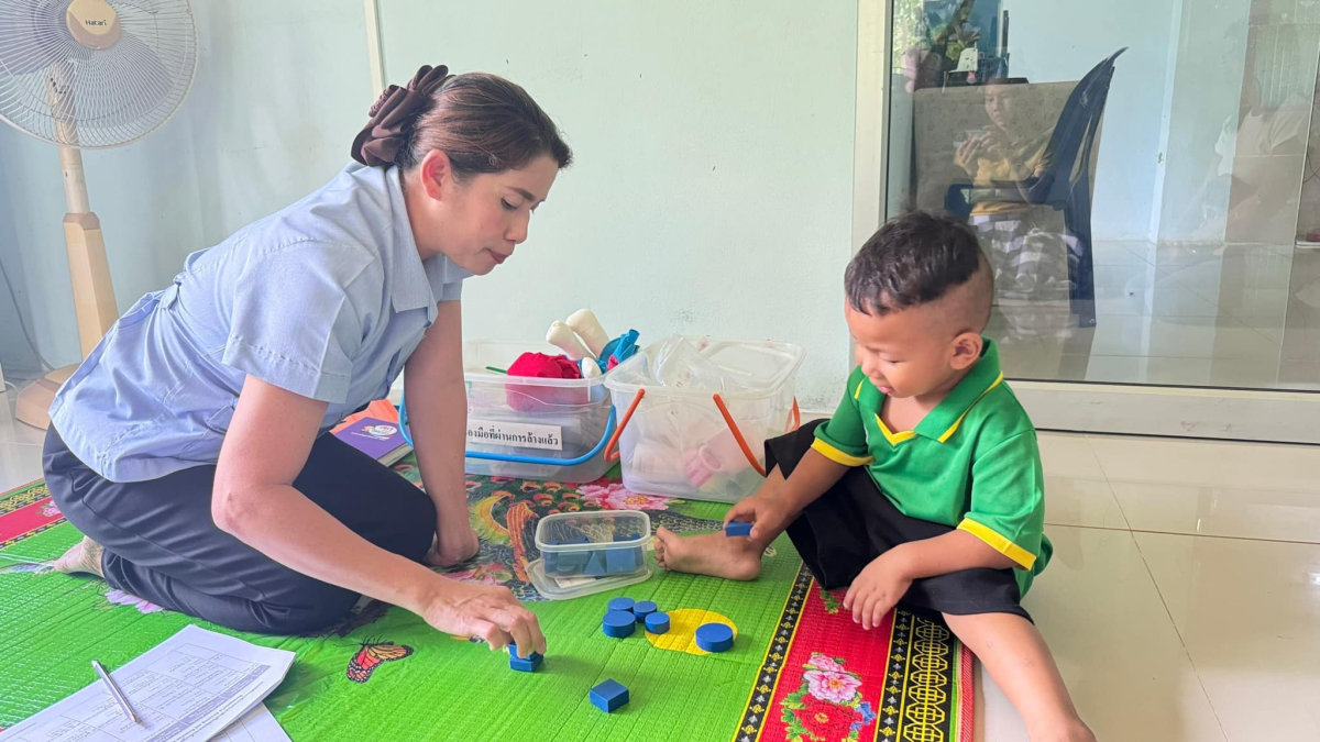 โครงการส่งเสริมพัฒนาการเด็ก "กิน กอด เล่น เล่า" ประจำปี 2567