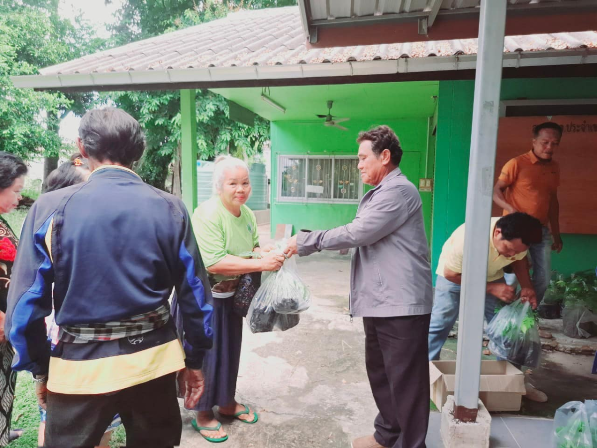 โครงการส่งเสริมสนับสนุนการขับเคลื่อนหมู่บ้าน ตามหลักปรัชญาเศรษฐกิจพอเพียง ประจำปี 2567