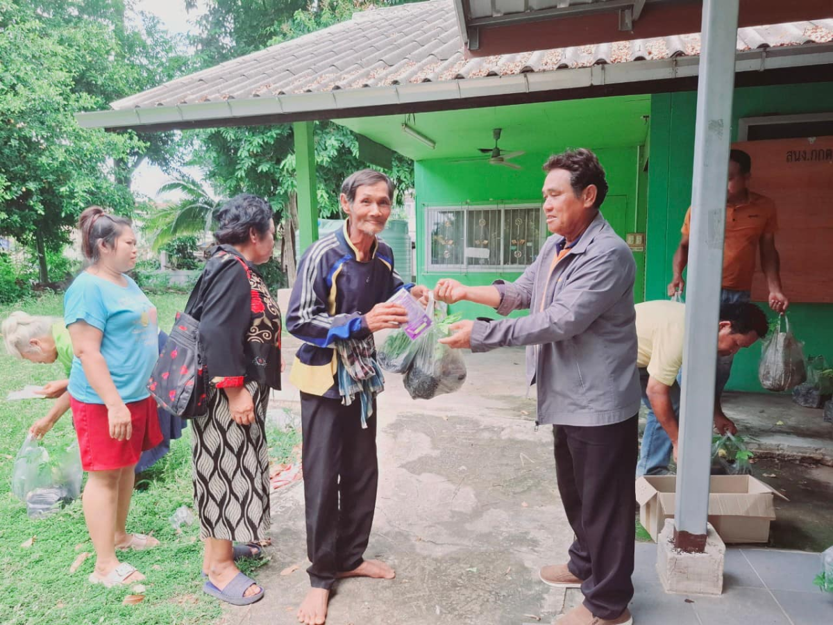 โครงการส่งเสริมสนับสนุนการขับเคลื่อนหมู่บ้าน ตามหลักปรัชญาเศรษฐกิจพอเพียง ประจำปี 2567