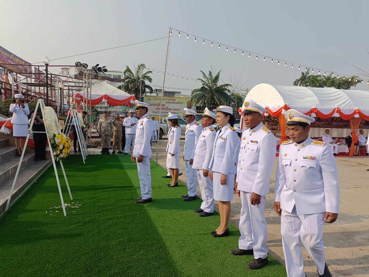 พิธีวางพวงมาลา ในงานฉลองวันแห่งชัยชนะท้าวสุรนารี อำเภอปักธงชัย ประจำปี 2568