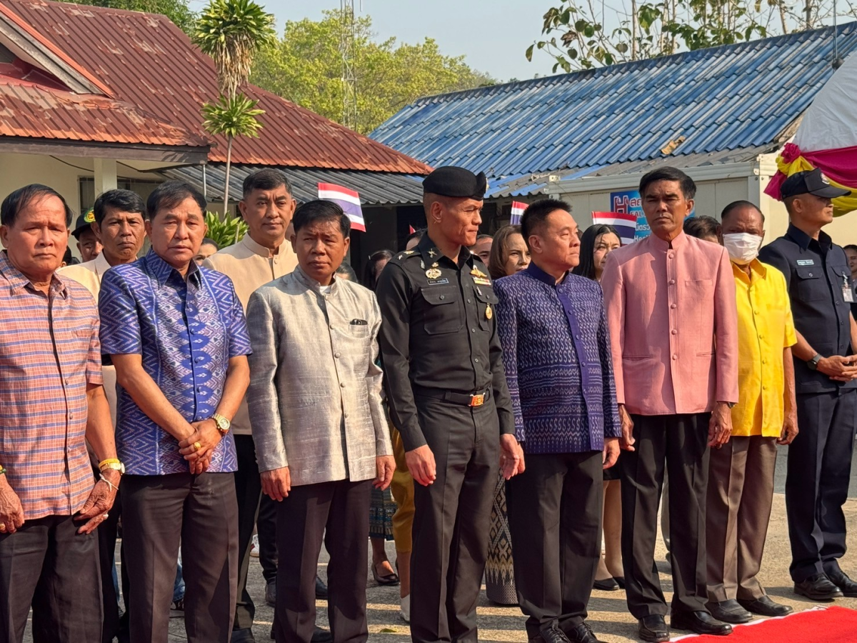 พิธีรับมอบคบไฟและวิ่งคบไฟ เพื่อนำไปประกอบในพิธีเปิดงานฉลองวันแห่งชัยชนะของท้าวสุรนารี ประจำปี 2568