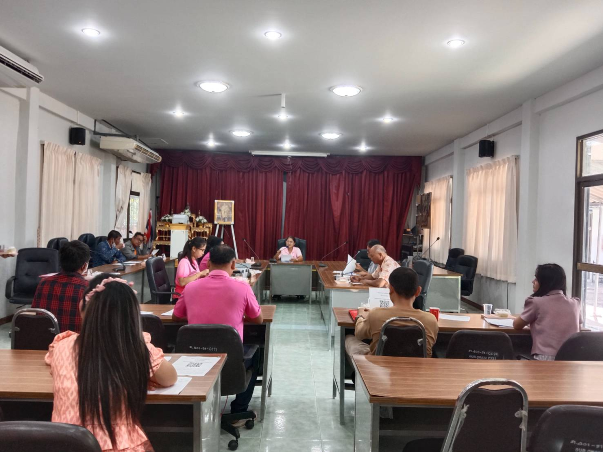 ประชุมคณะกรรมการสนับสนุนการจัดทำแผนพัฒนาองค์การบริหารส่วนตำบลภูหลวง