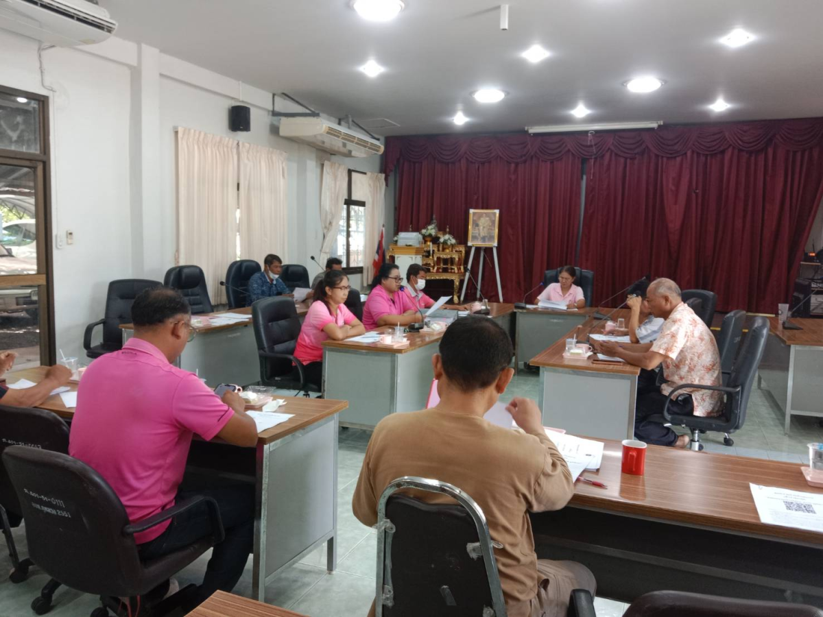 ประชุมคณะกรรมการสนับสนุนการจัดทำแผนพัฒนาองค์การบริหารส่วนตำบลภูหลวง