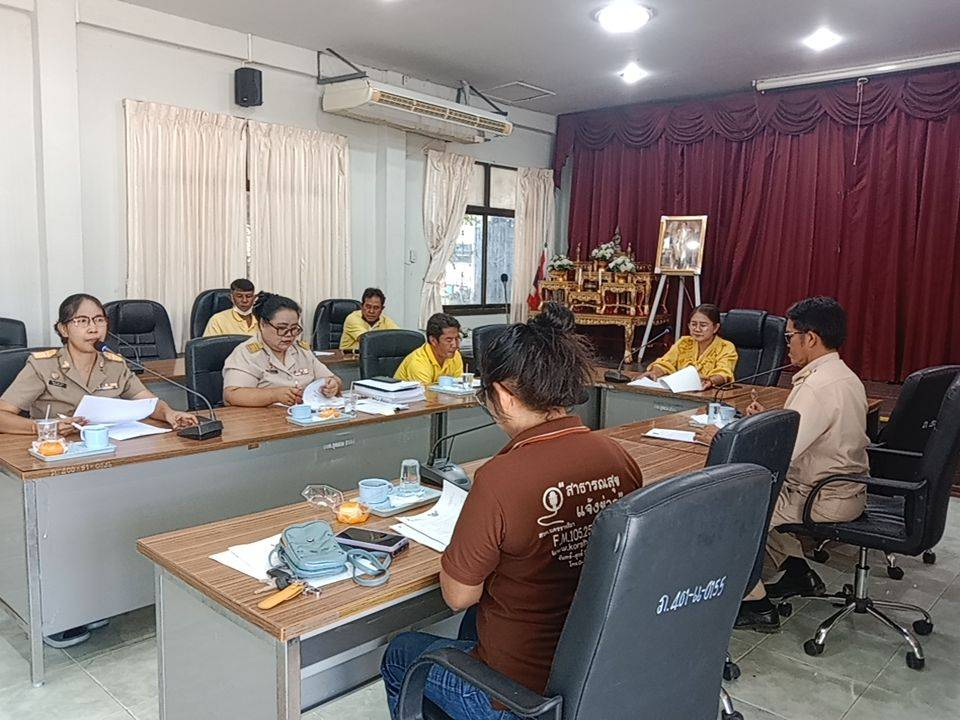 ประชุมคณะกรรมการสนับสนุนการจัดทำแผนฯ (พิจารณายกร่างแผนพัฒนา ครั้งที่ 1/2568 รอบผ่านประชุมประชาคมระดับตำบล)