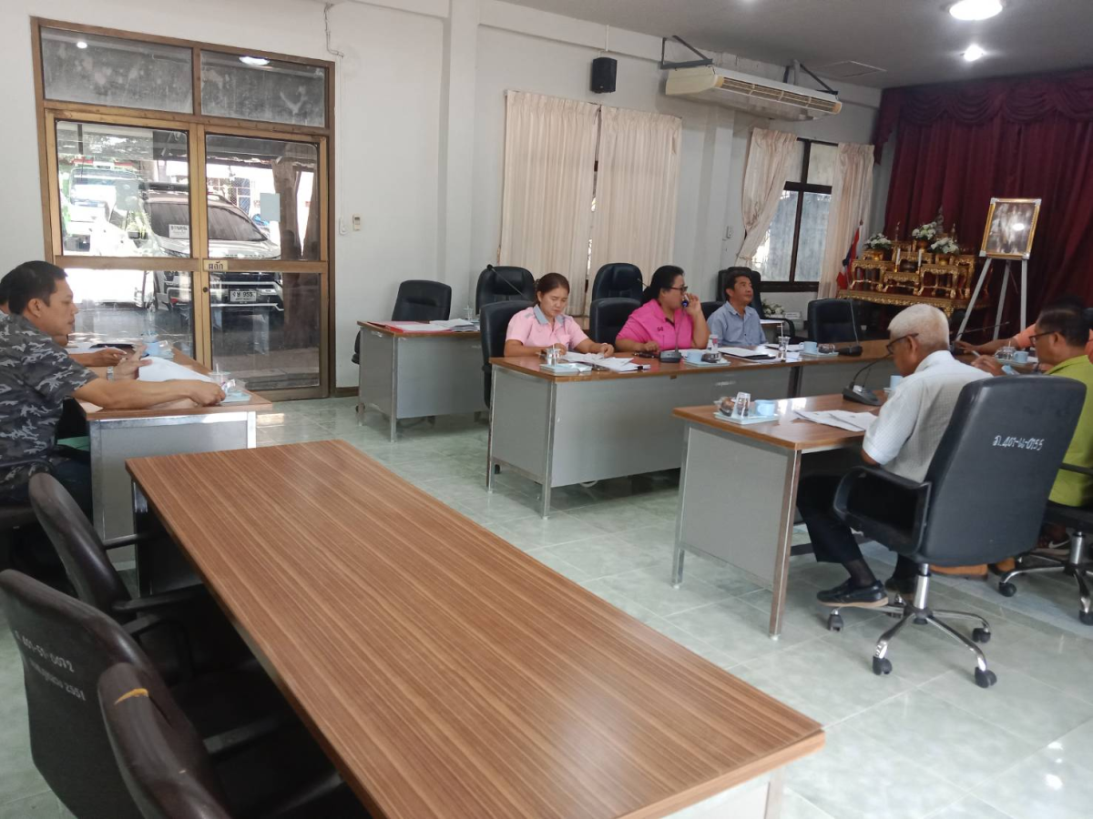 ประชุมคณะกรรมการพัฒนาการจัดทำแผนฯ