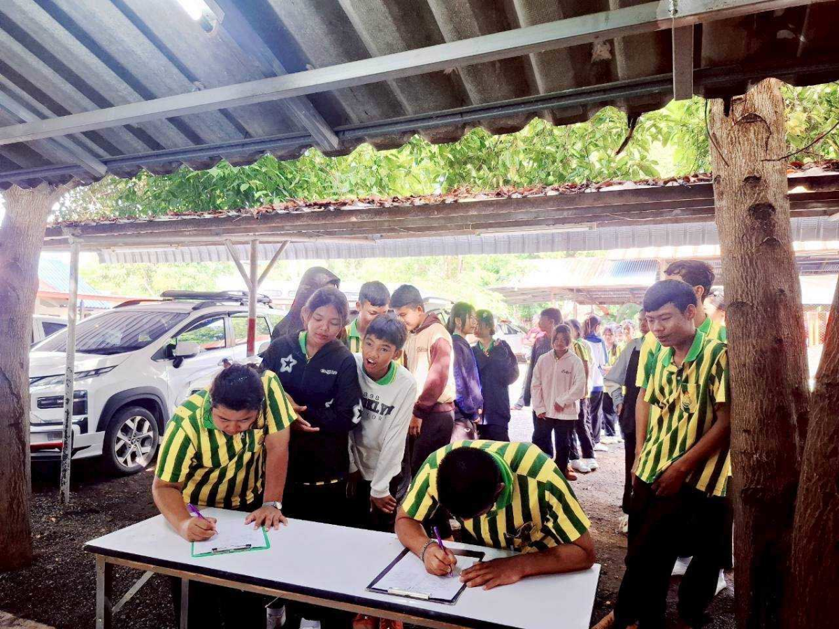 โครงการฝึกอบรมอาชีพระยะสั้น “เรียนรู้กระบวนการจัดกิจกรรมการทำพวงกุญแจจากลวดกำมะหยี่” ประจำปีงบประมาณ พ.ศ. ๒๕๖๘
