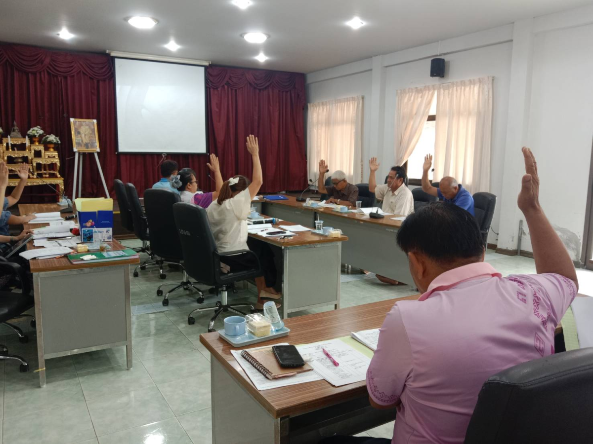 ประชุมคณะกรรมการกองทุนหลักประกันสุขภาพ อบต.ภูหลวง  ครั้งที่ 1/2569