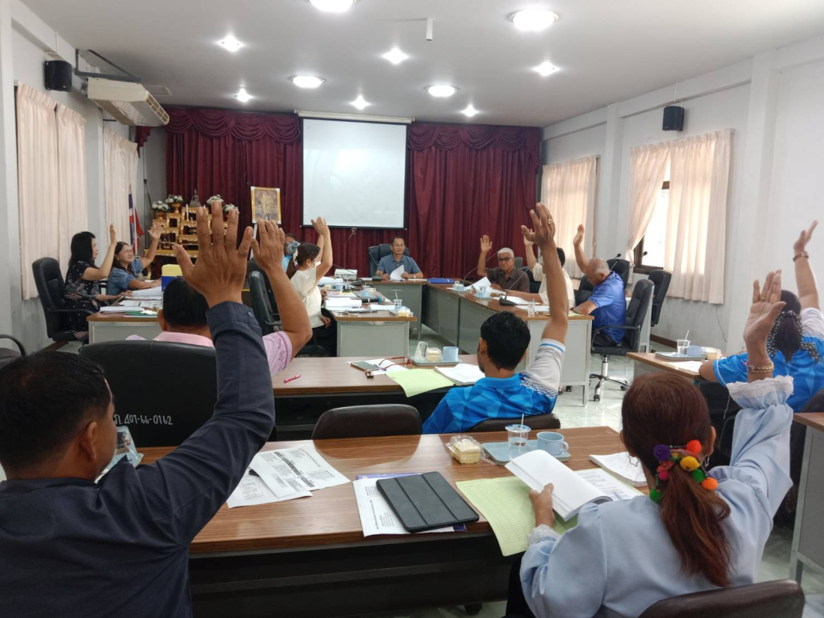 ประชุมคณะกรรมการกองทุนหลักประกันสุขภาพ อบต.ภูหลวง  ครั้งที่ 1/2569