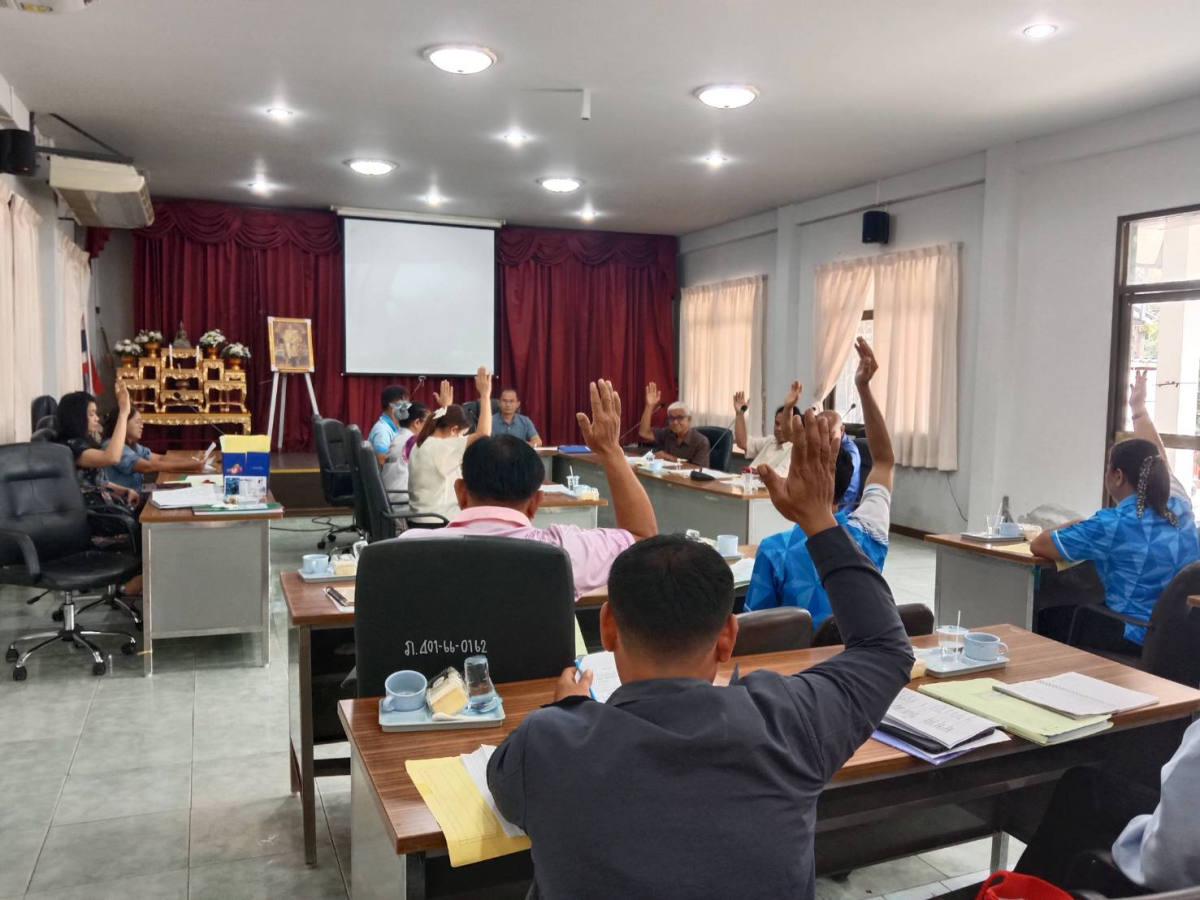 ประชุมคณะกรรมการกองทุนหลักประกันสุขภาพ อบต.ภูหลวง  ครั้งที่ 1/2569