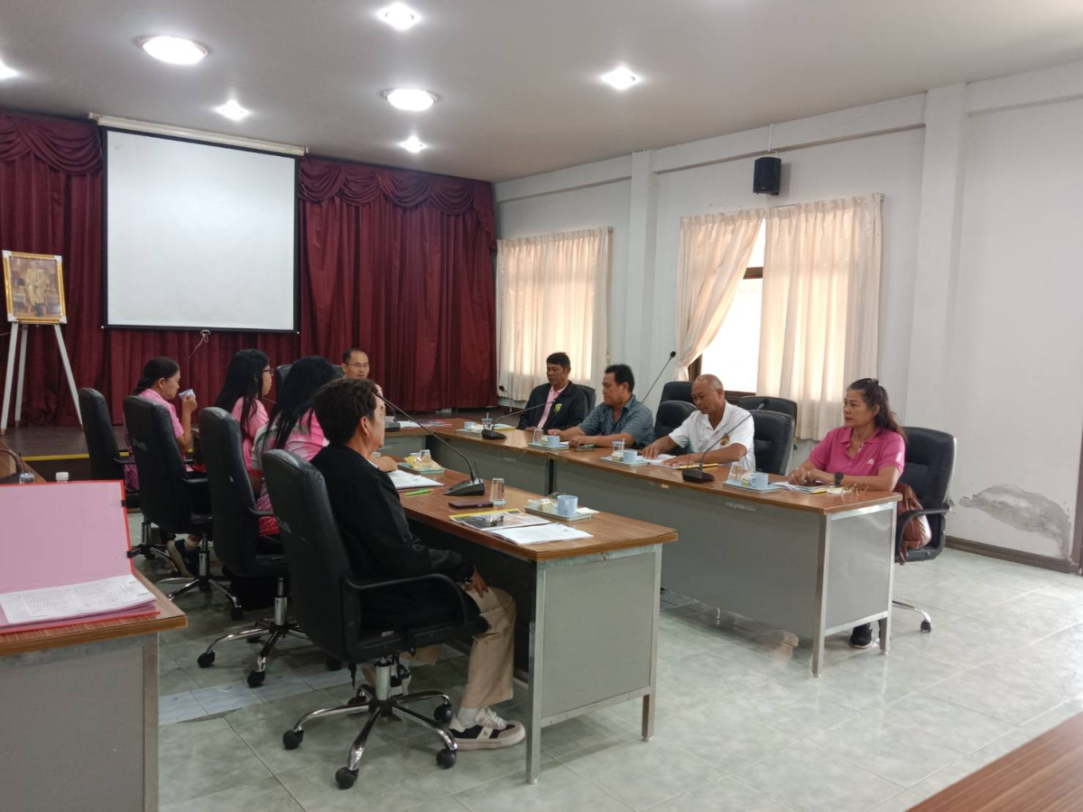 ประชุมคณะกรรมการกองทุนหลักประกันสุขภาพ อบต.ภูหลวง  ครั้งที่ 1/2569